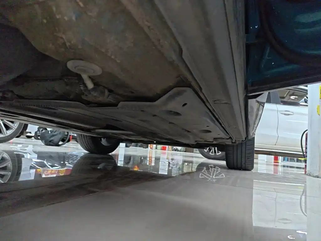 Audi Q2L — миниатюра 21