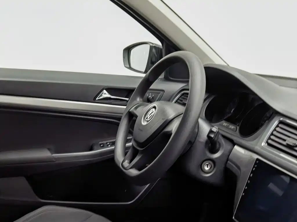 Volkswagen Lavida — миниатюра 22