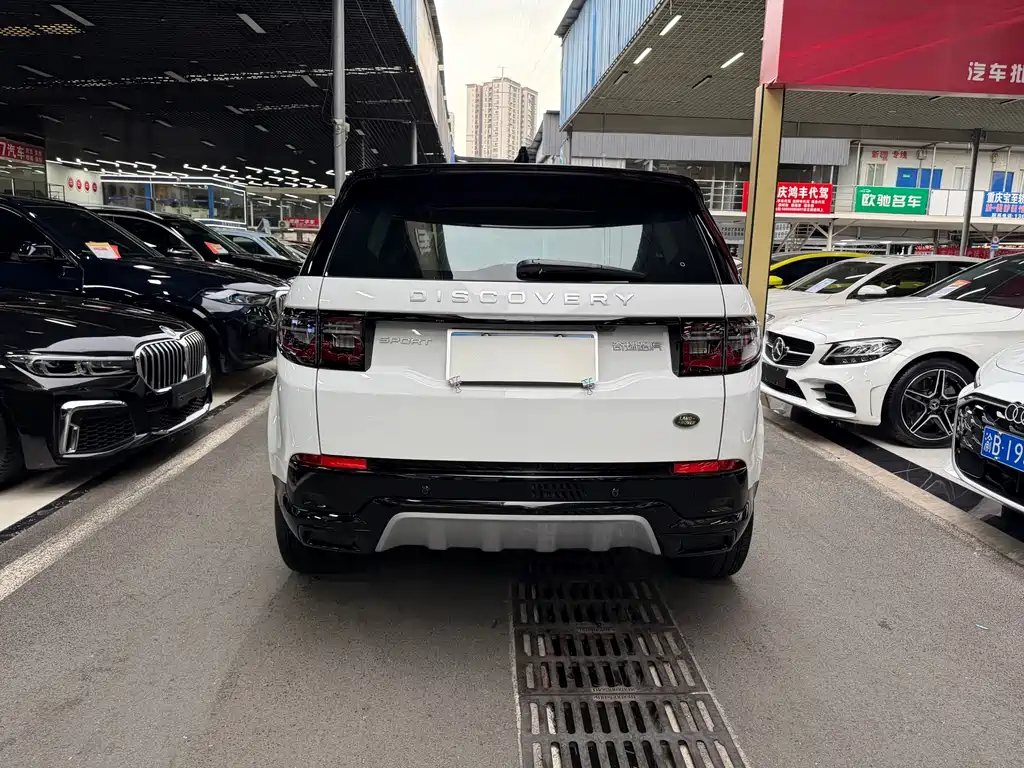 Land Rover Discovery Sport — миниатюра 6