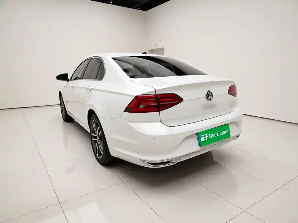 Volkswagen Lamando — миниатюра 4