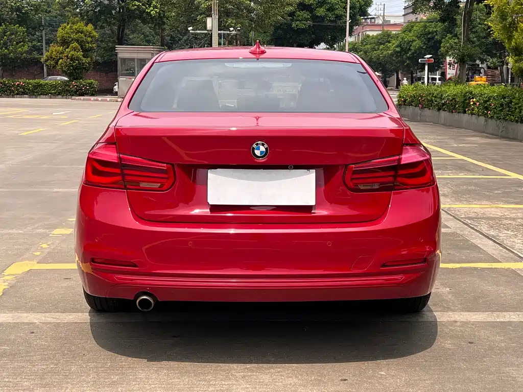 BMW 3 Series — миниатюра 6