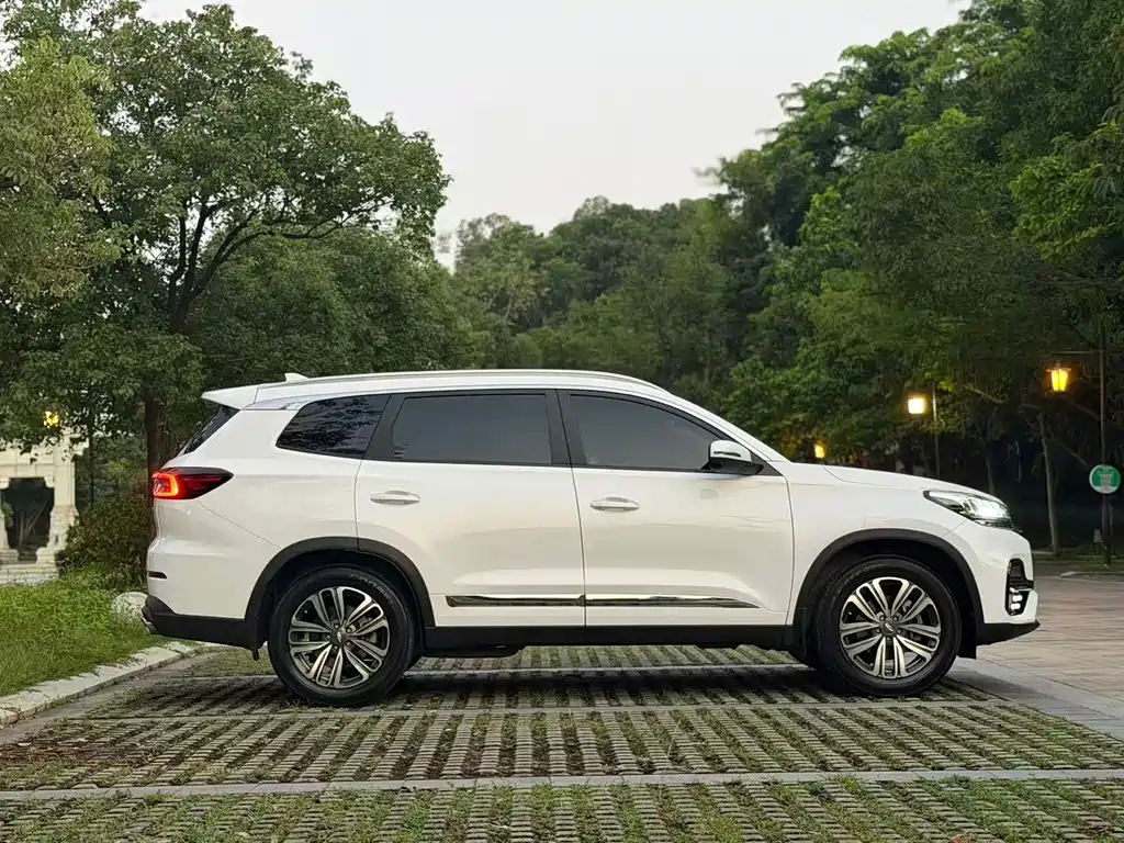 Chery Tiggo 8 — миниатюра 19