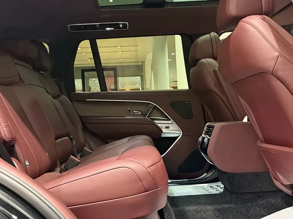 Land Rover Range Rover — миниатюра 16