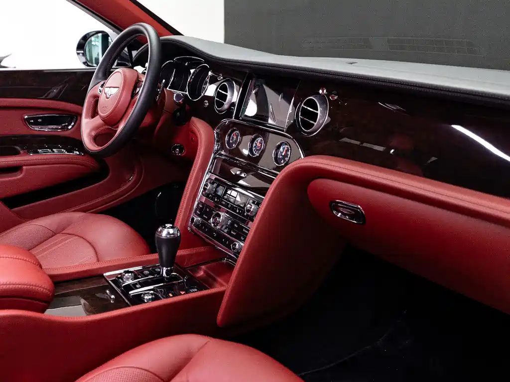 Bentley Mulsanne — миниатюра 13