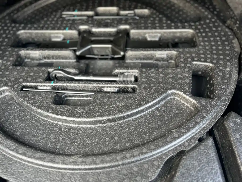 GEELY AUTOMOBILE BOYUE