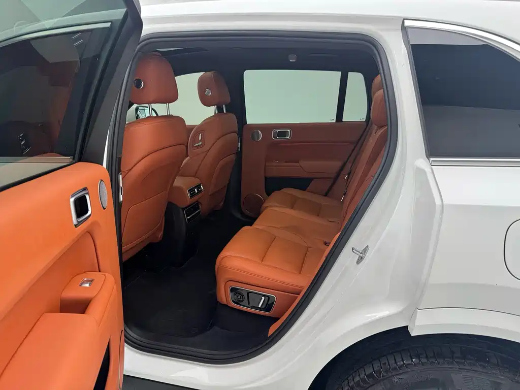 Li Auto Li L7 — миниатюра 10