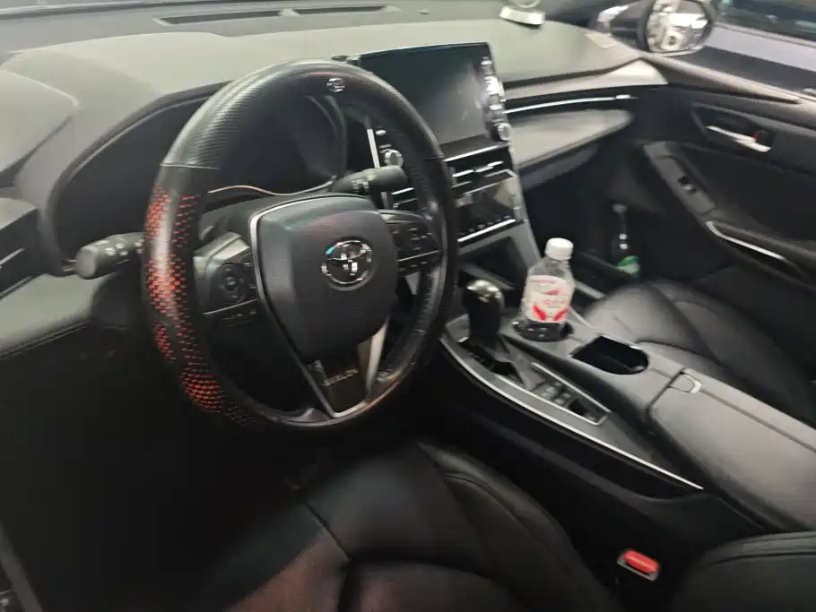 Toyota Avalon — миниатюра 12