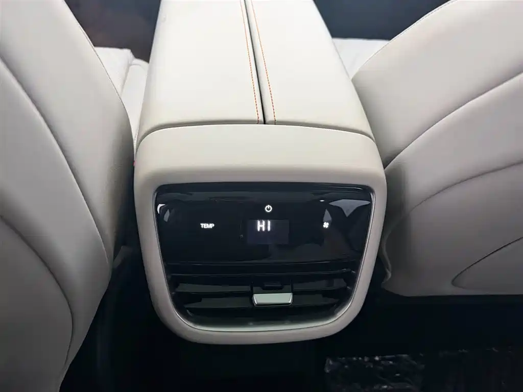 Changan Deepal DARK BLUE SL03