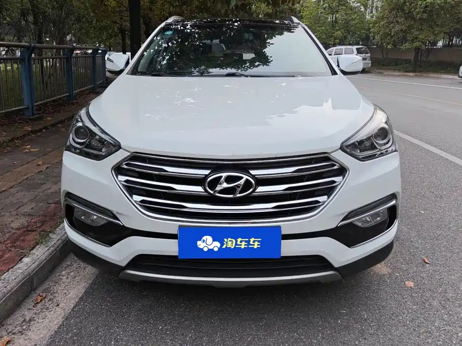 Hyundai Santa Fe — миниатюра 2