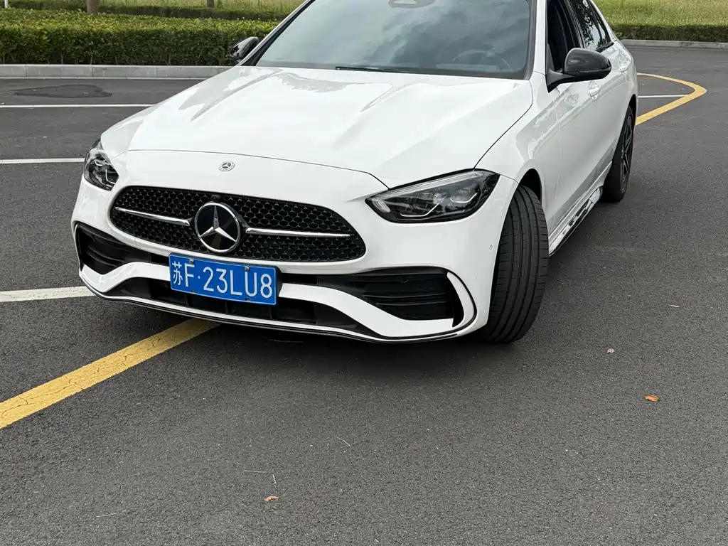 Mercedes-Benz C-Class — миниатюра 3