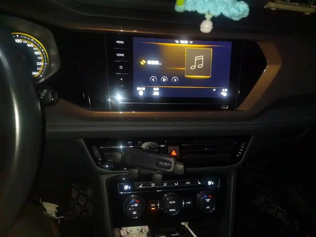 Volkswagen Tharu — миниатюра 15