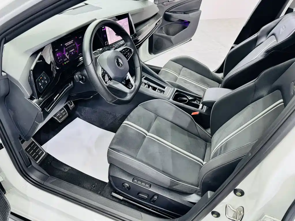 Volkswagen Golf — миниатюра 7