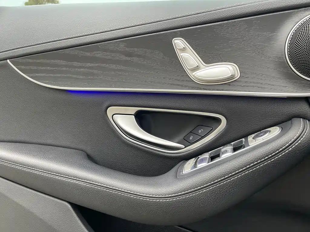 Mercedes-Benz C-Class — миниатюра 18