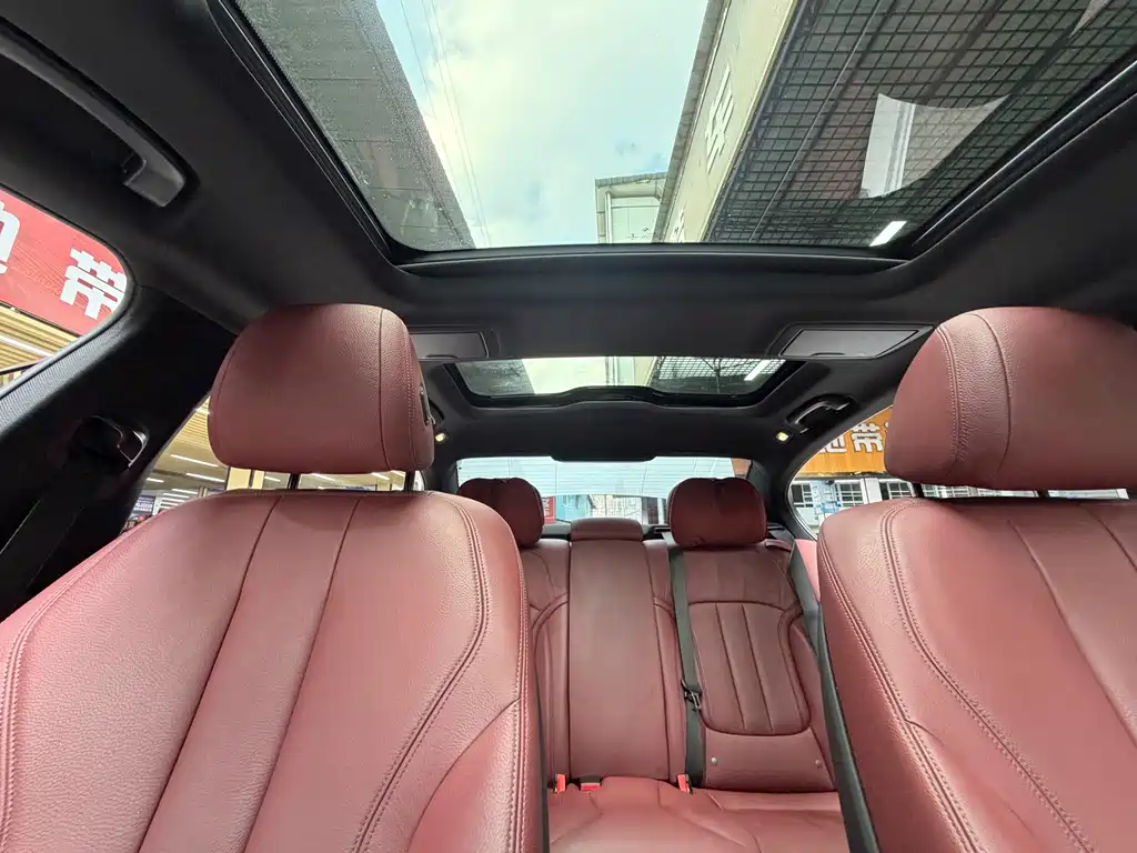 BMW 5 Series — миниатюра 26