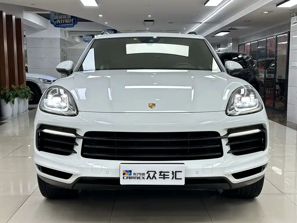 Porsche Cayenne — миниатюра 2