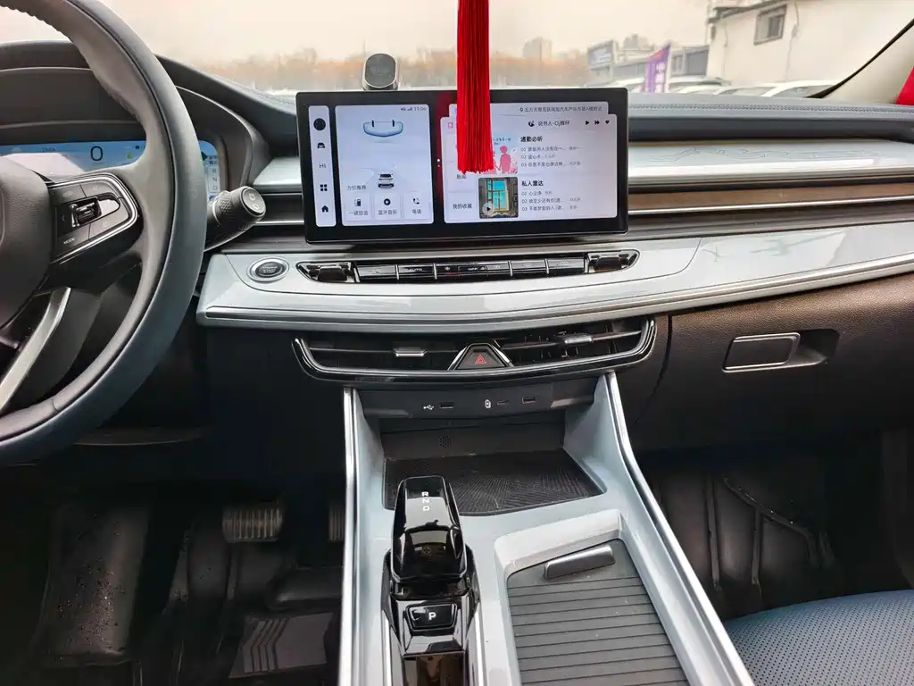 GEELY AUTOMOBILE JIAJIE