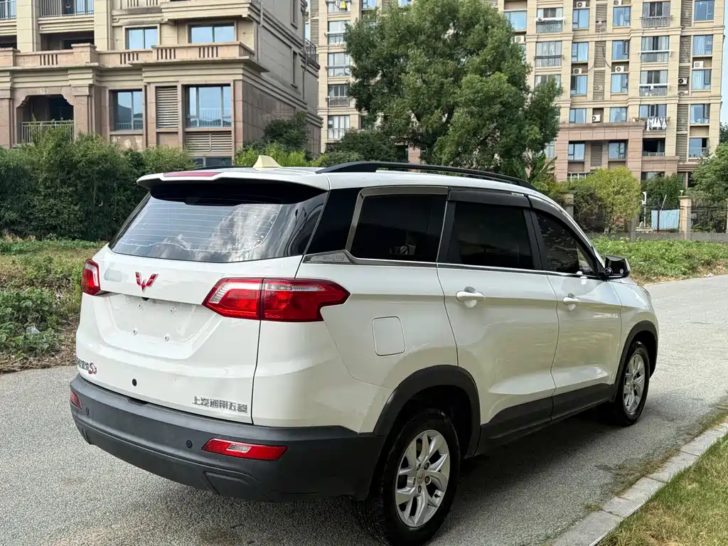 Wuling Hongguang S3 — миниатюра 5