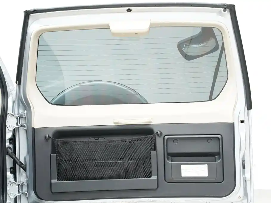 Mitsubishi Pajero — миниатюра 35