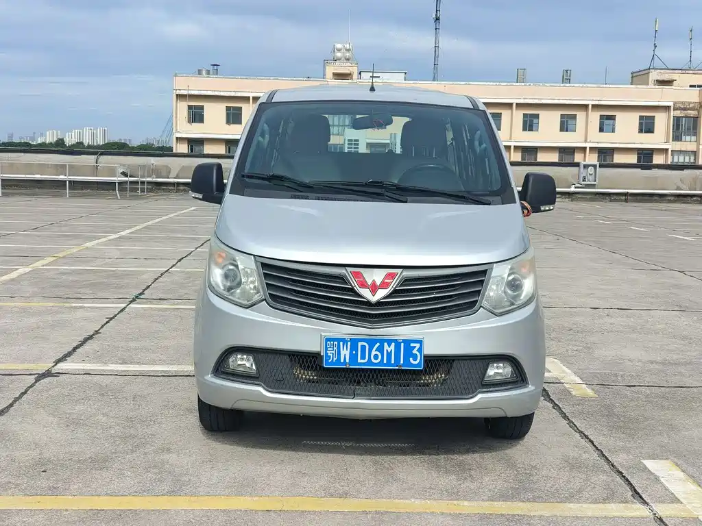2016 Wuling Motors Zhengcheng - zdjęcie 1 z 15