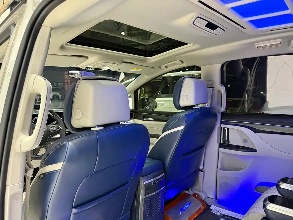 Buick GL8 — миниатюра 23