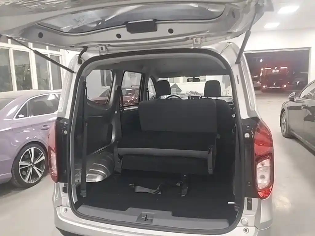 Wuling Hongguang EV — миниатюра 19