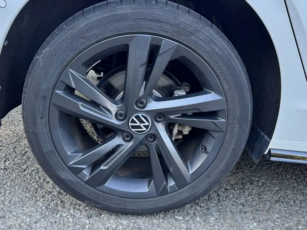 Volkswagen Golf — миниатюра 10