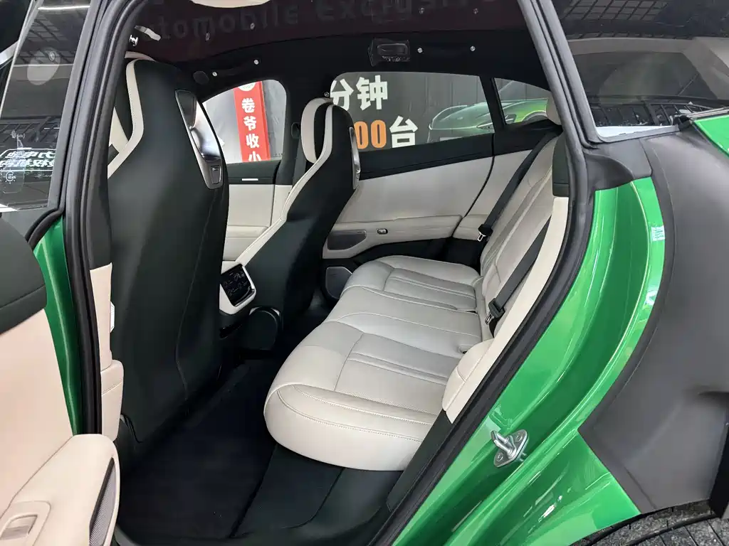 XIAOMI CAR XIAOMI YU7
