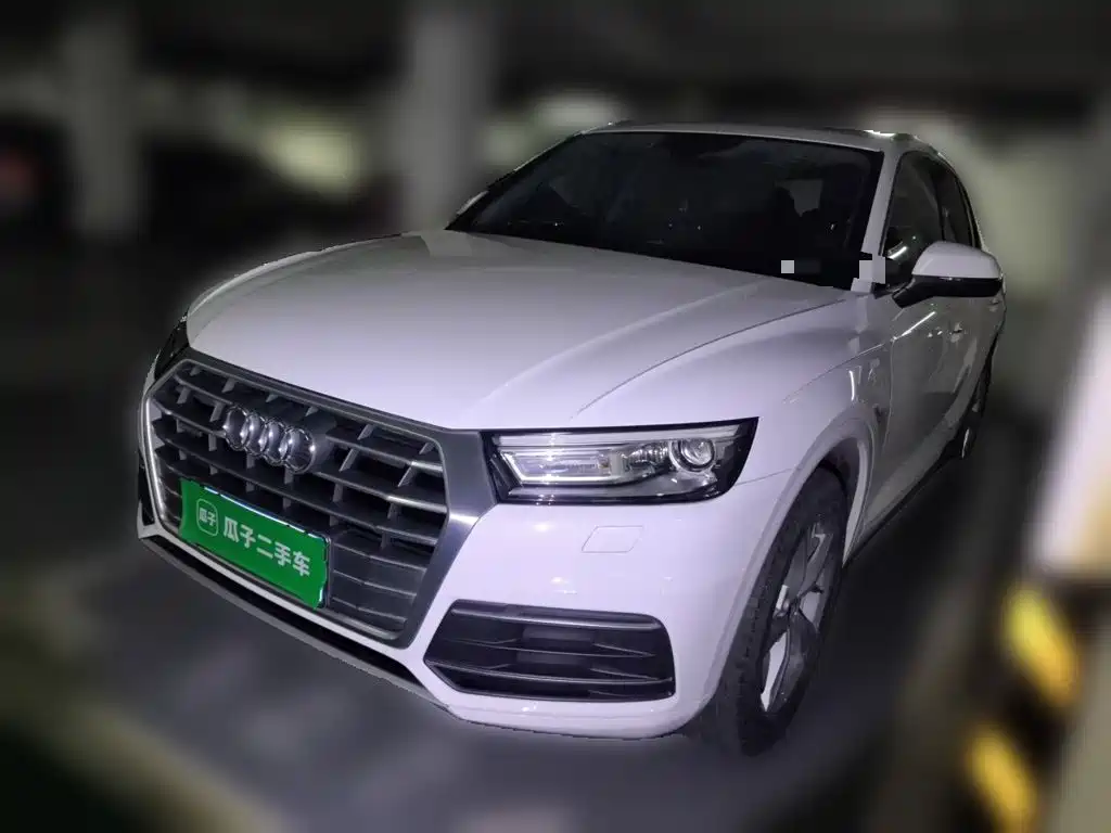 Audi Q5L — миниатюра 2
