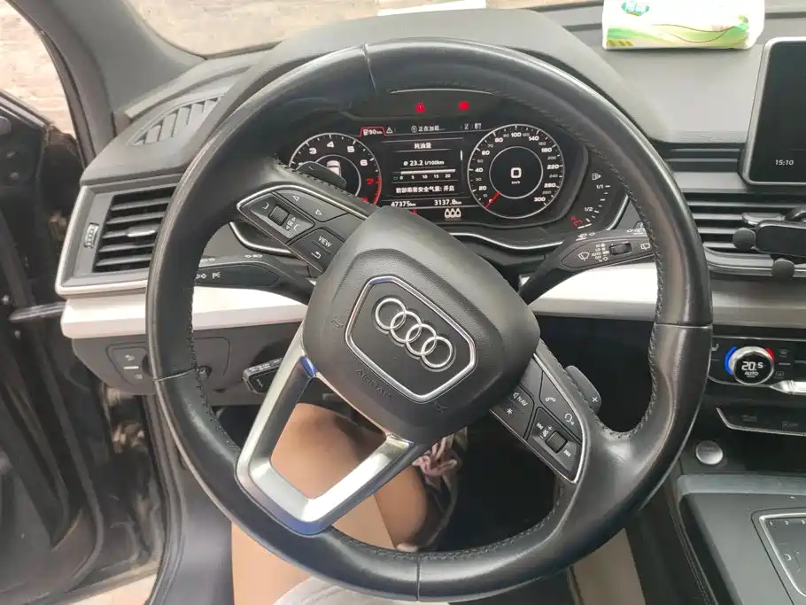 Audi Q5L — миниатюра 15