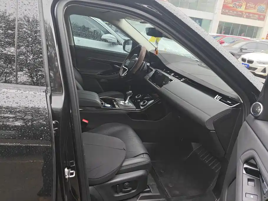 Land Rover Evoque — миниатюра 8