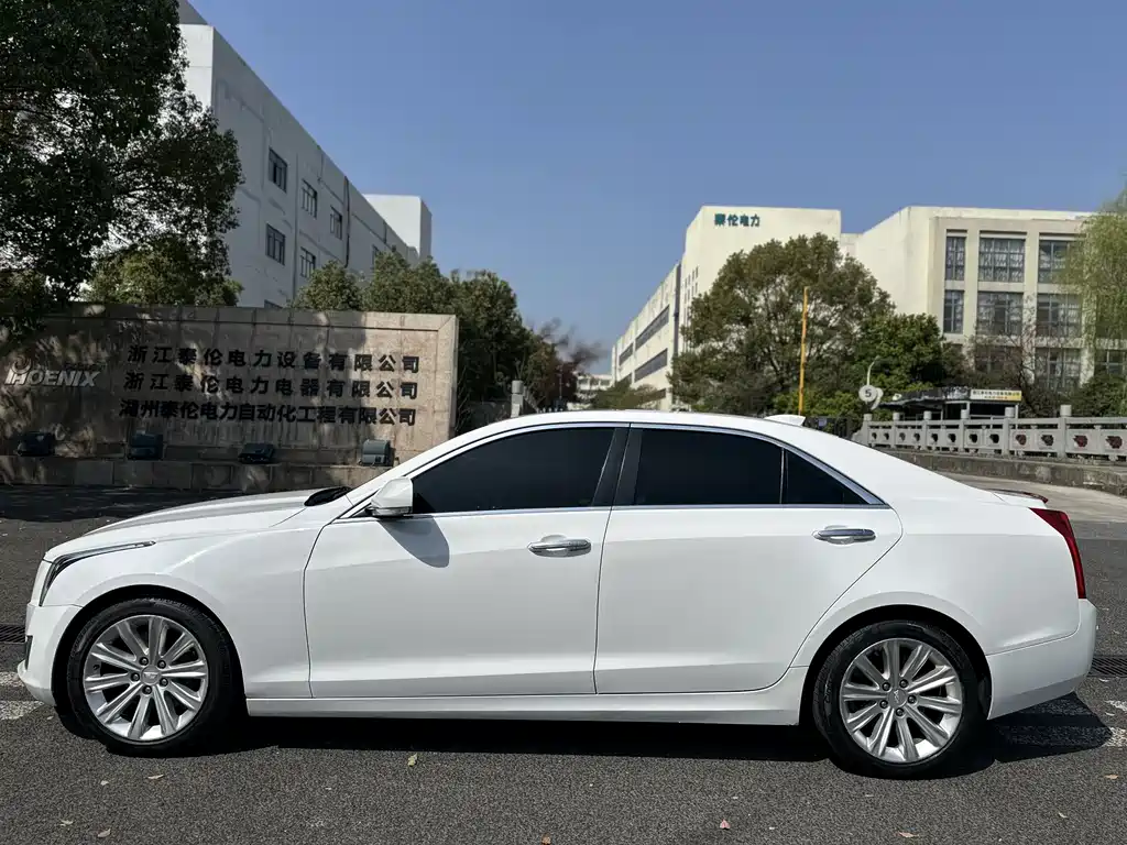 Cadillac ATS-L 2017 28T Fashion
