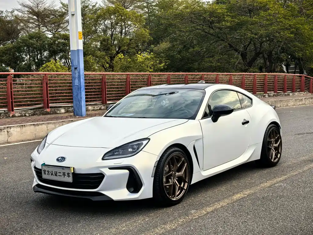 SUBARU BRZ