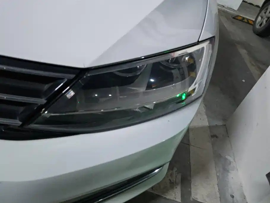 Volkswagen Sagitar — миниатюра 5