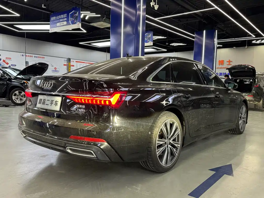 Audi A6L — миниатюра 5