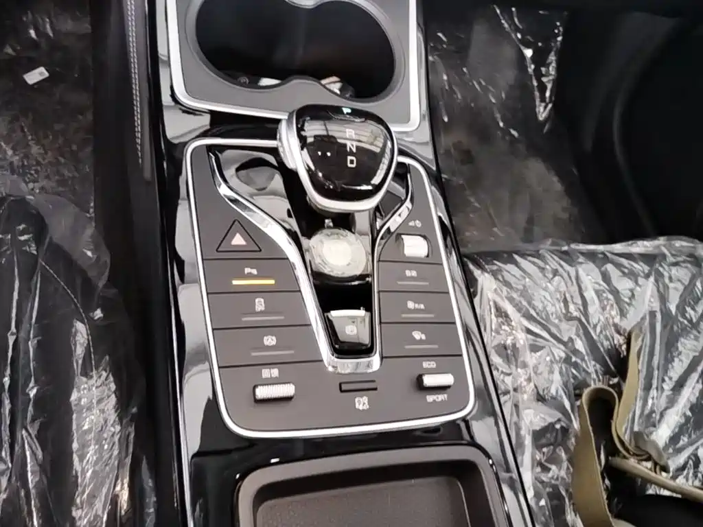 BYD Qin NEV — миниатюра 14