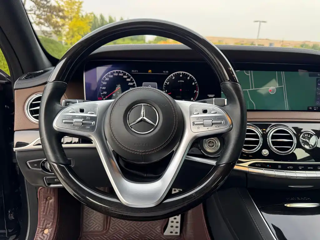 Mercedes-Benz S-Class — миниатюра 6