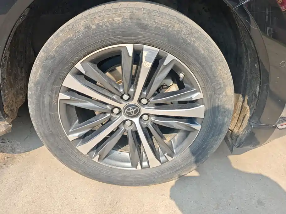 Toyota Venza — миниатюра 6