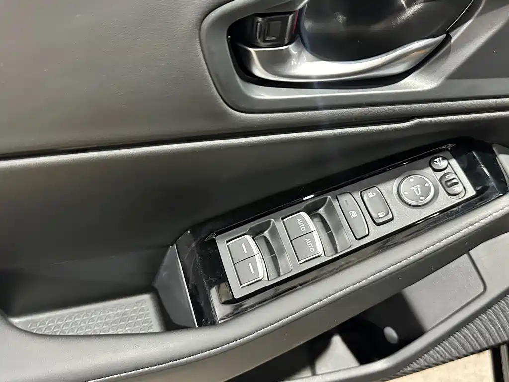 Honda Inspire — миниатюра 11