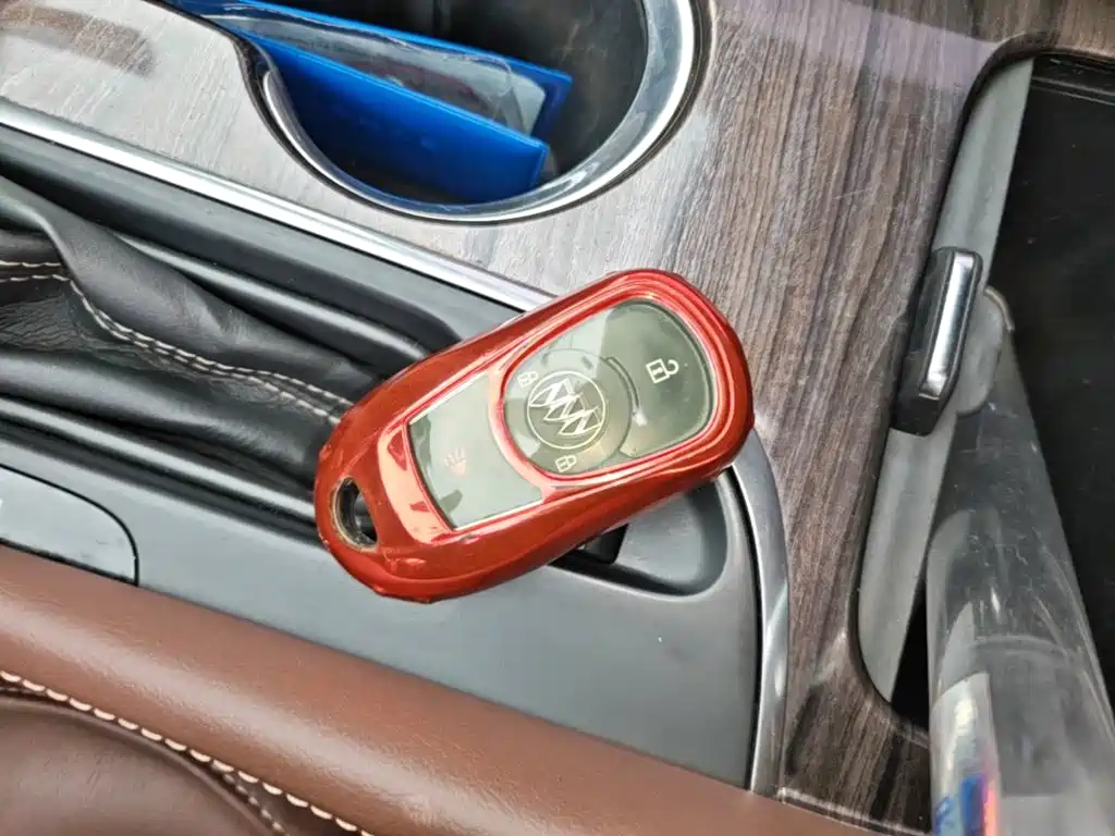 Buick Envision Plus — миниатюра 12