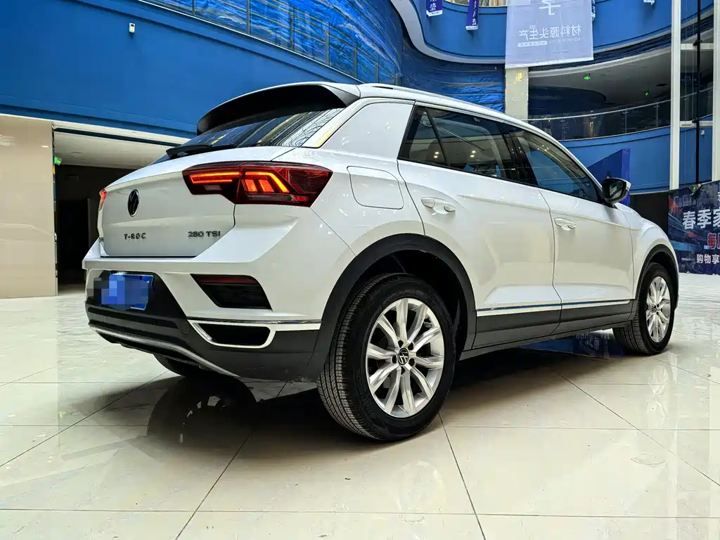VOLKSWAGEN T ROC EXPLORING SONGS