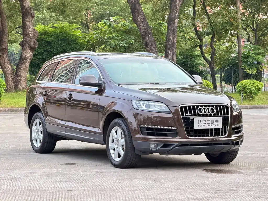 Audi Q7 — миниатюра 3
