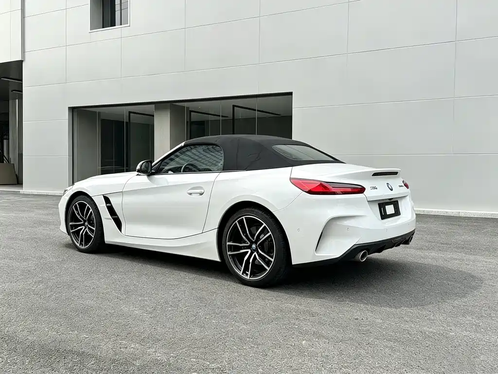 BMW Z4 — миниатюра 16