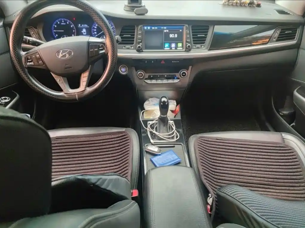 Hyundai Mistra — миниатюра 12