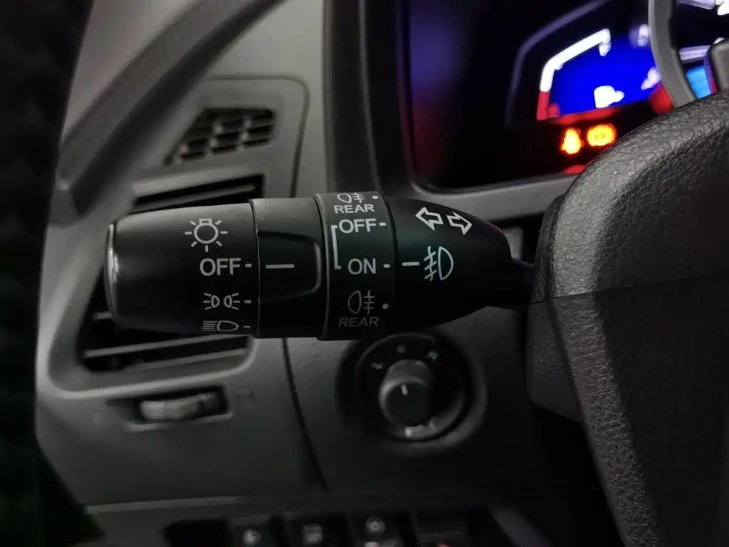 Luxgen U6 — миниатюра 21