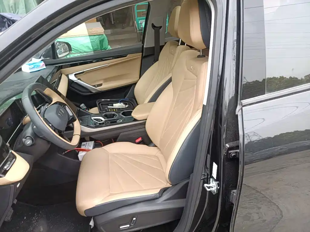 Geely Boyue L — миниатюра 8
