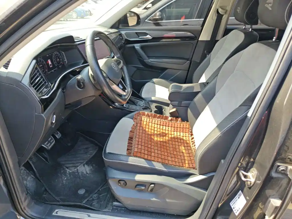 Volkswagen X — миниатюра 15