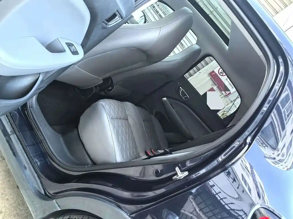 Leapmotor Leapmotor T03 — миниатюра 9
