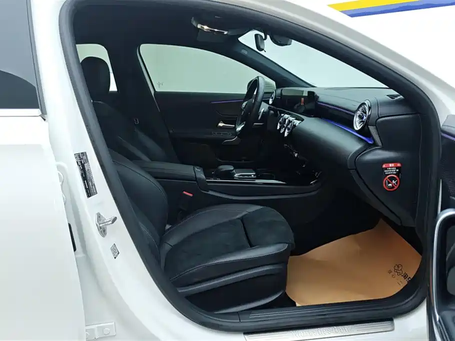 MERCEDES-BENZ A CLASS