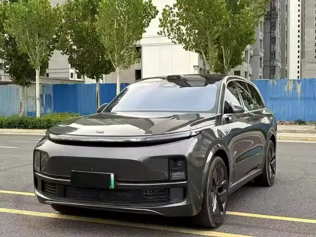 Li Auto L8
