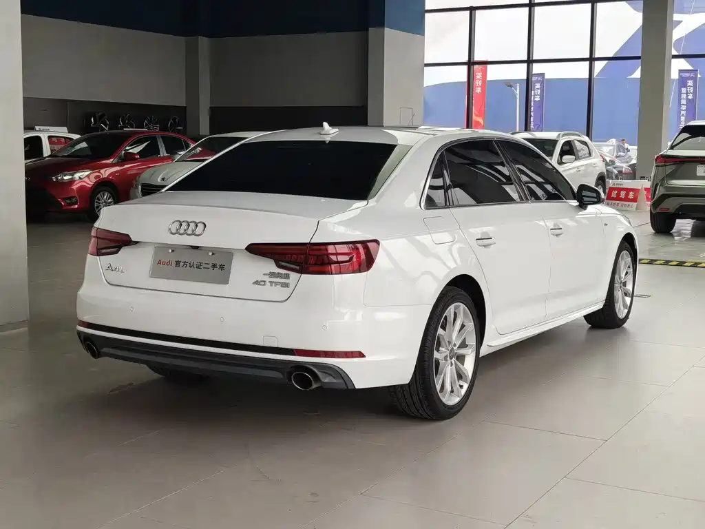 Audi A4L — миниатюра 5
